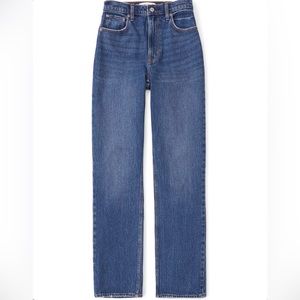 NWT Abercrombie The 90’s Straight Ultra High Rise Dark Clean Wash
